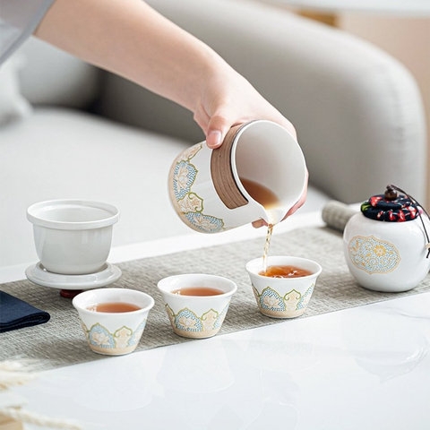 BỘ ẤM PHA TRÀ GỐM SỨ DU LỊCH TRÁNG MEN CAO CẤP