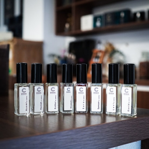 NƯỚC HOA NỮ MINI SIMPLE KEZIAH 5ML PHONG CÁCH XỊT - CHAVA