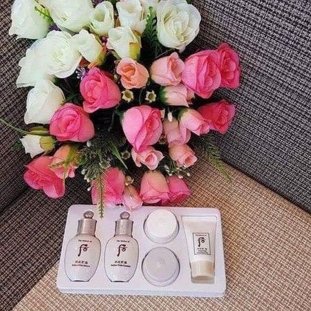 SET DƯỠNG DA MINI 5 SẢN PHẨM WHOO TRẮNG DA TRỊ NÁM TÀN NHANG AD566- ÁNH DƯƠNG