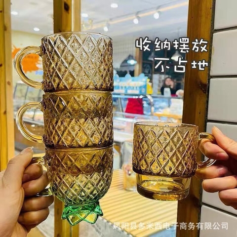 BỘ BÌNH KÈM 4 CỐC DỨA THỦY TINH CAO CẤP - SU
