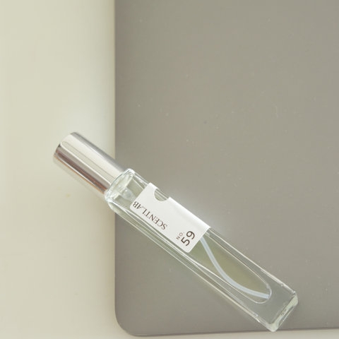 COMBO NƯỚC HOA MINI NAM SCENTLAB TINH DẦU THƠM LÂU LƯU HƯƠNG 8H NAM TÍNH CUỐN HÚT LỊCH LÃM 10ML (NO.59 + NO.69)