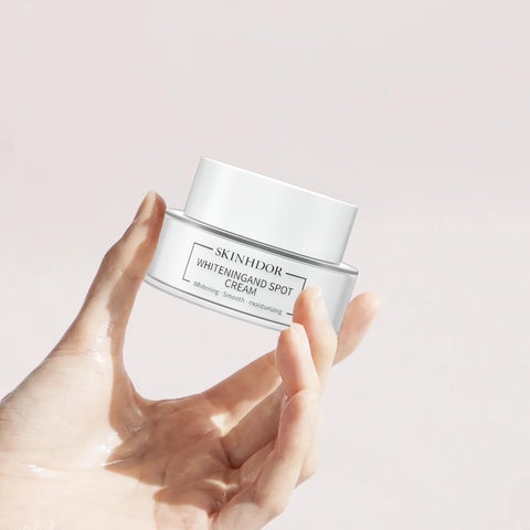 [COMBO 3 SP] COMBO SỬA RỬA MẶT, KEM DƯỠNG & XỊT KHOÁNG SKINHDOR CHIẾT XUẤT THIÊN NHIÊN LÀM SẠCH DA, DƯỠNG ẨM, LÀM TRẮNG SÁNG DA