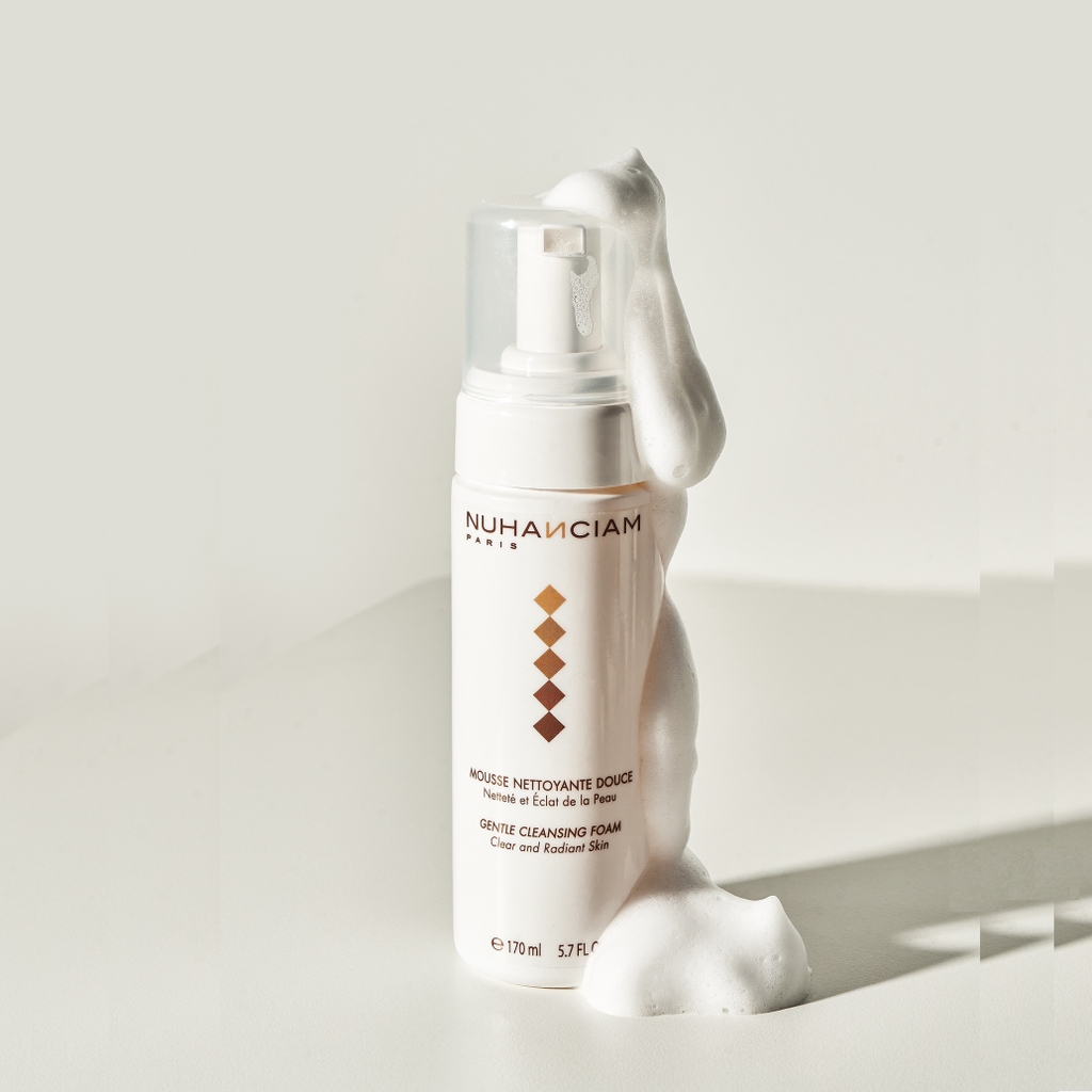 NƯỚC RỬA MẶT SÁNG DA GENTLE CLEANSING FOAM 170ML - NUHANCIAM