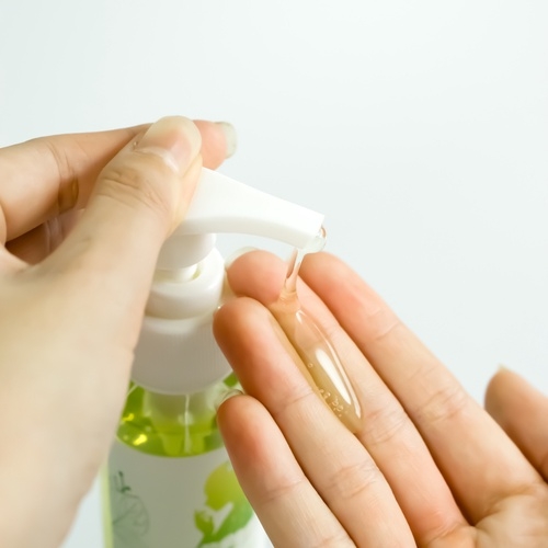 GEL VỆ SINH PHỤ NỮ 100ML - NEOCHARM