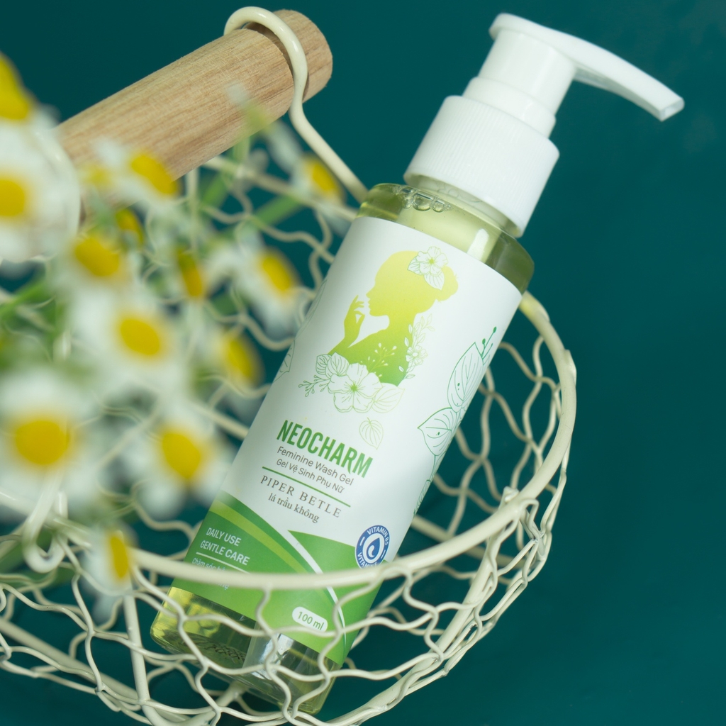 GEL VỆ SINH PHỤ NỮ 100ML - NEOCHARM
