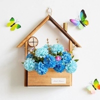 HOA GIẢ, GIỎ HOA TREO TƯỜNG CẮM SẴN GG-01 -