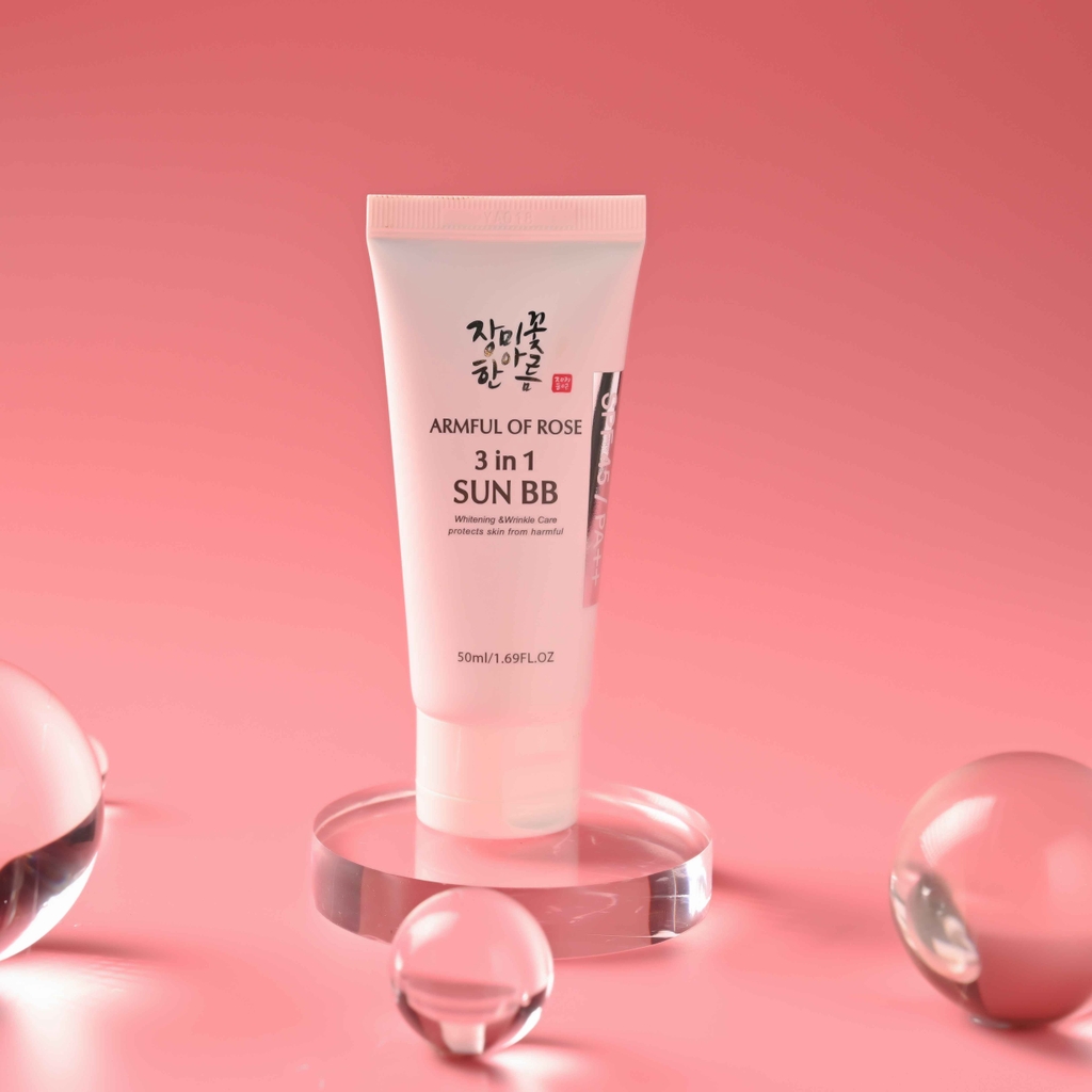 KEM NỀN CHỐNG NẮNG, CHE KHUYẾT ĐIỂM 3 TRONG 1 SUN BB MIHWASTORY