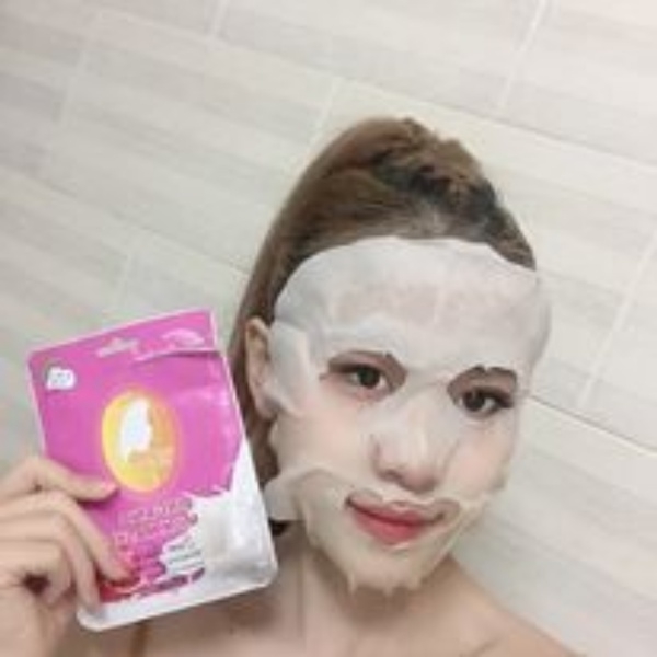 MẶT NẠ DƯỠNG TRẮNG DA SỮA TƯƠI - SUNFACE