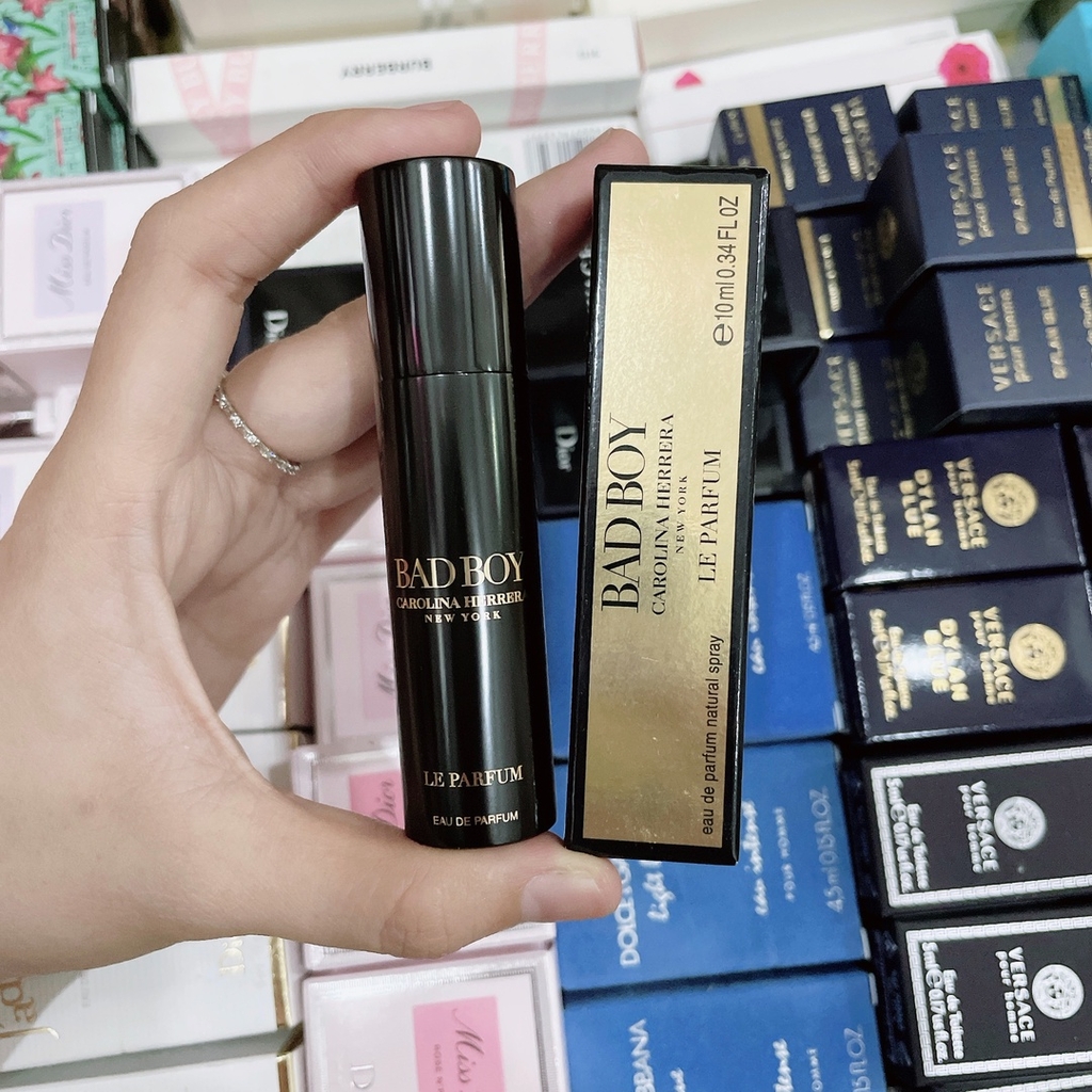 NƯỚC HOA MINI CAROLINA HERRERA BAD BOY LE PARFUM 10ML DẠNG XỊT - NOEM