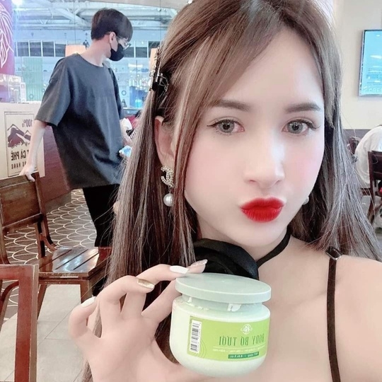 KEM BODY BƠ TƯƠI-HUYÊN PHI