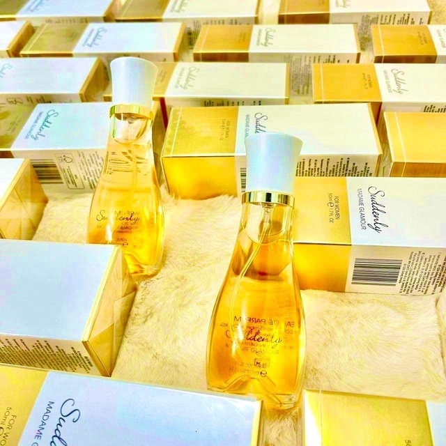 NƯỚC HOA NỘI ĐỊA ĐỨC MADAME GLAMOUR 50ML - SUDDENLY