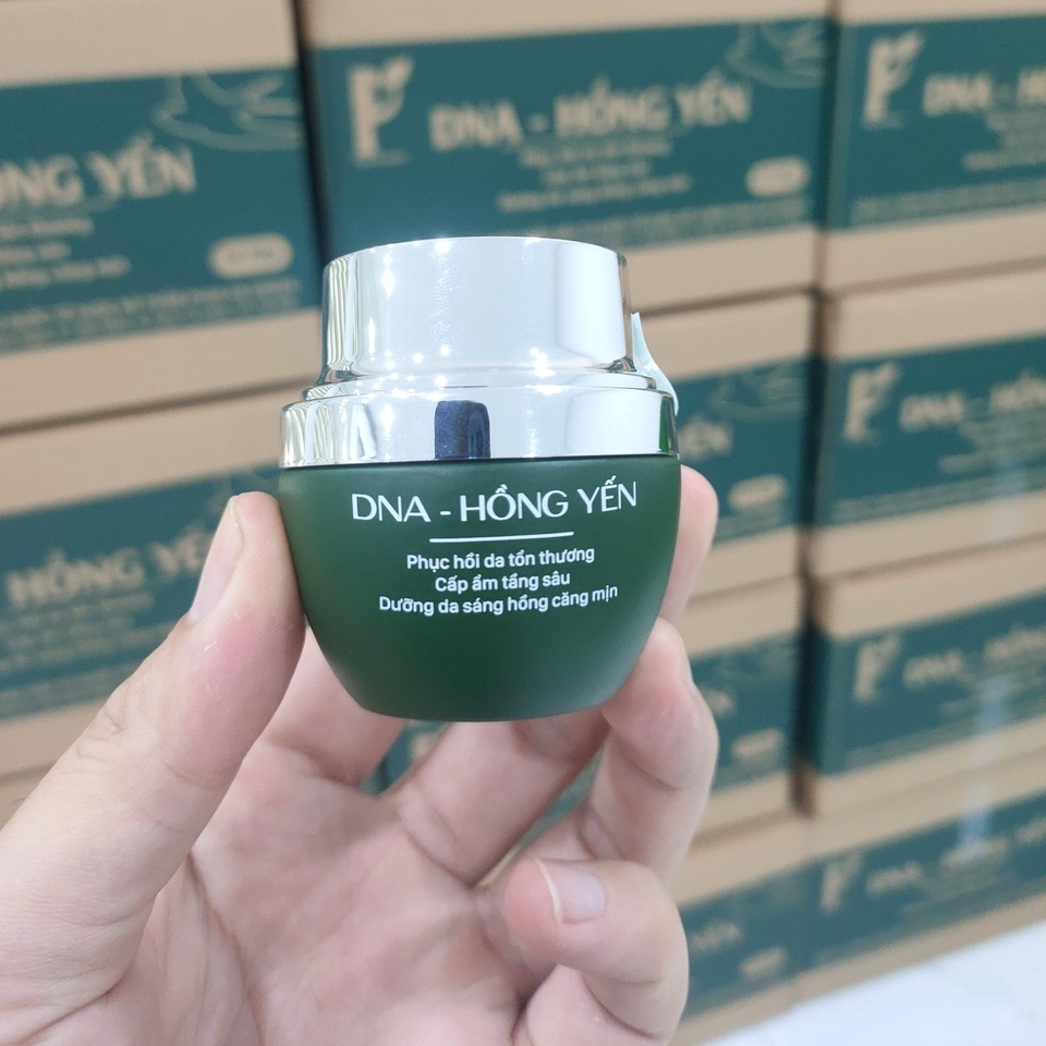 [TẶNG KÈM 1 KEM CHỐNG NẮNG SINH HỌC NINE'S BEAUTY] KEM DƯỠNG DA DNA HỒNG YẾN - PHỤC HỒI, CẤP ẨM, TRẮNG HỒNG & MỊN MÀNG - PHAN AN GREEN