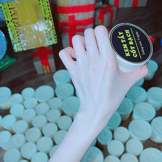 KEM TẨY TRẮNG DƯỠNG DA CỐT BẠCH 250G -GDN