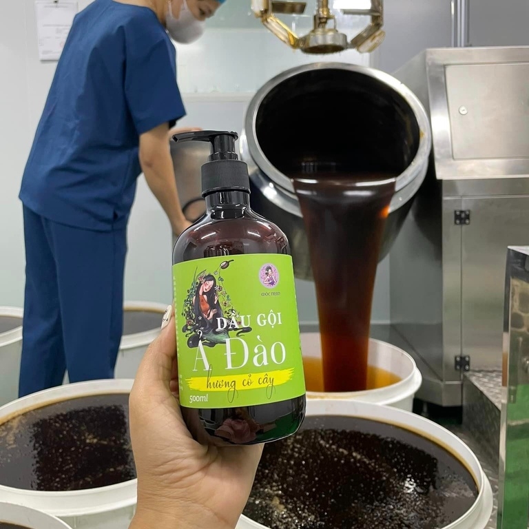 [1 CHAI] DẦU GỘI Ả ĐÀO 500ML - MỘC NHAN NATURAL TẶNG 2 MẶT NẠ TẾ BÀO GỐC NHẬT BẢN