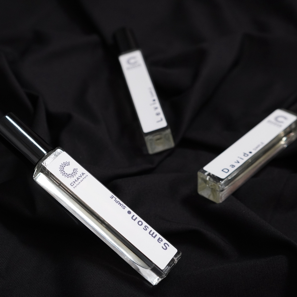 COMBO 2 CHAI NƯỚC HOA SIMPLE 10ML BẤT KỲ - CHAVA