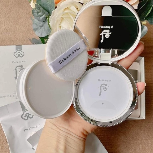 SET PHẤN NƯỚC WHOO BẢN ĐẶC BIỆT KÈM 2 LÕI THAY THẾ TẶNG THÊM SON LÌ AD440