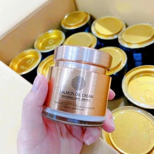 KEM DƯỠNG DA CÁ HỒI SAMOL OIL HÀN QUỐC GIÚP DA CĂNG BÓNG TRẺ HÓA AD443 - ÁNH DƯƠNG