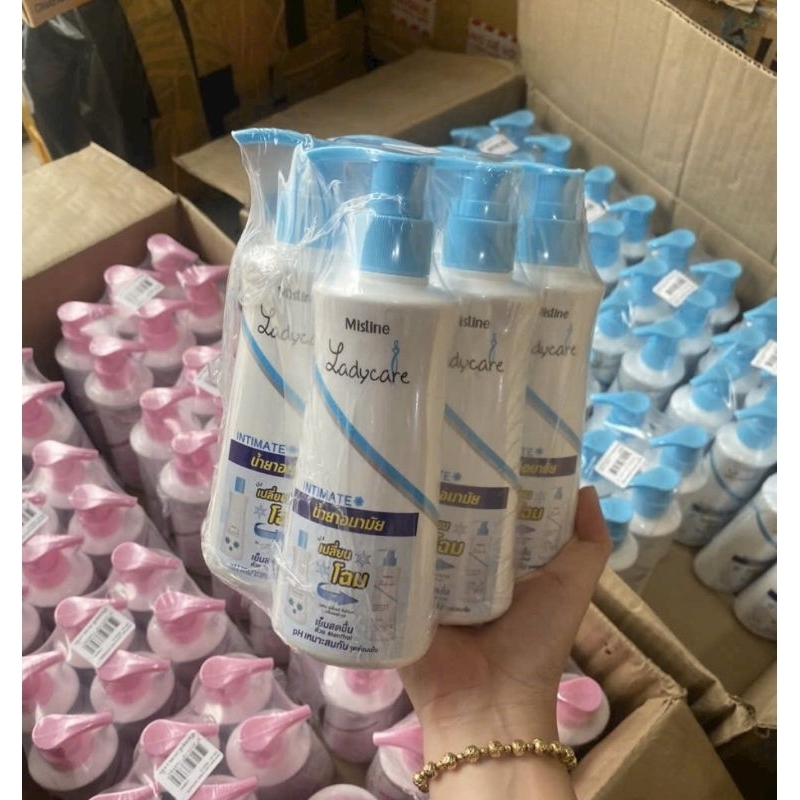 Dung dịch vệ sinh phụ nữ Ladycare Thái Lan 200ml