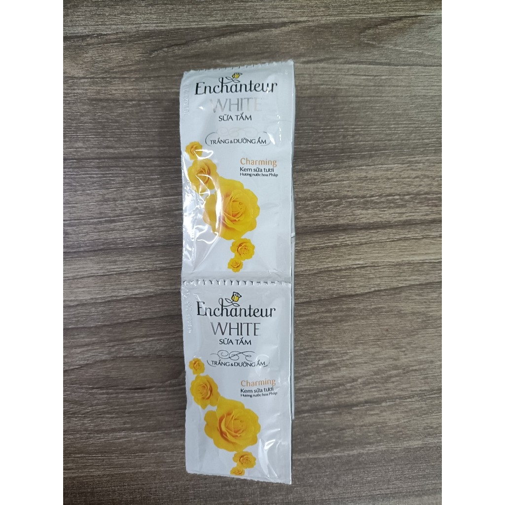 DâySữa Tắm Enchanteur