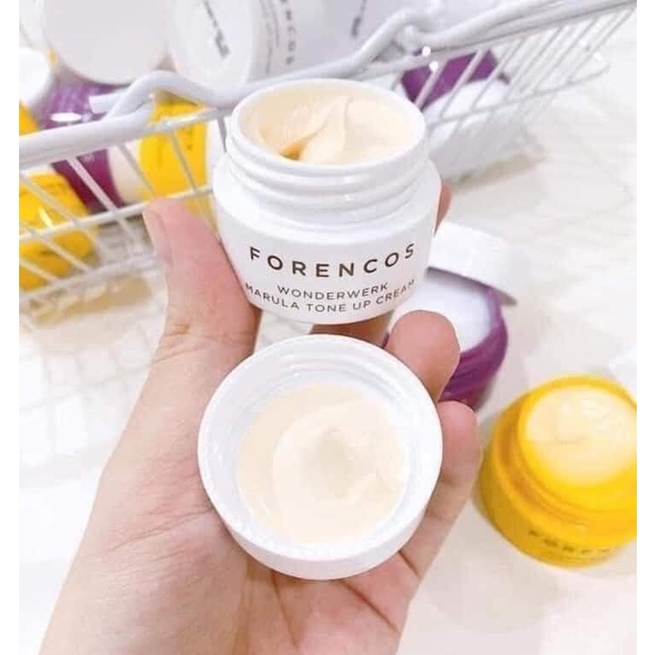 Phấn Nước M.O.I Premium Baby Skin Cushion Tone 20 – Da trắng hồng