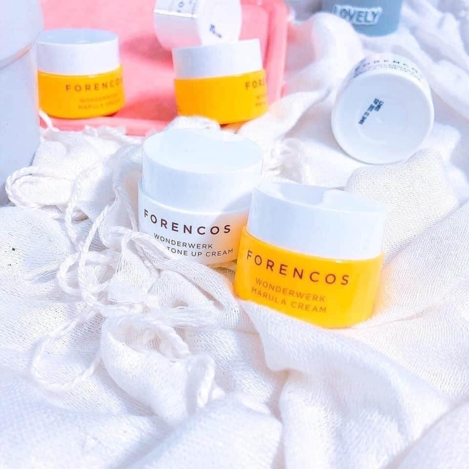 Phấn Nước M.O.I Premium Baby Skin Cushion Tone 20 – Da trắng hồng
