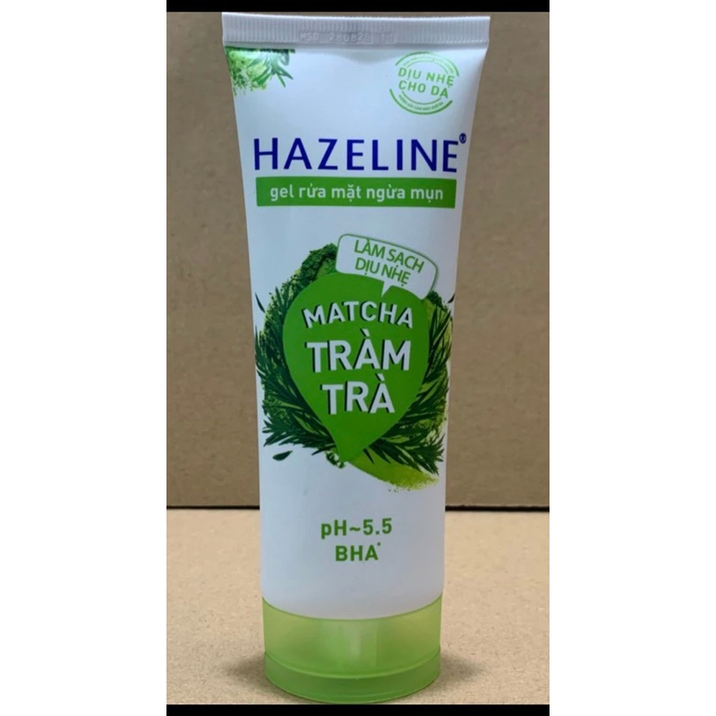 Sữa rửa mặt Hazeline có 4 mùi hương phù hợp cho mọi làn Da