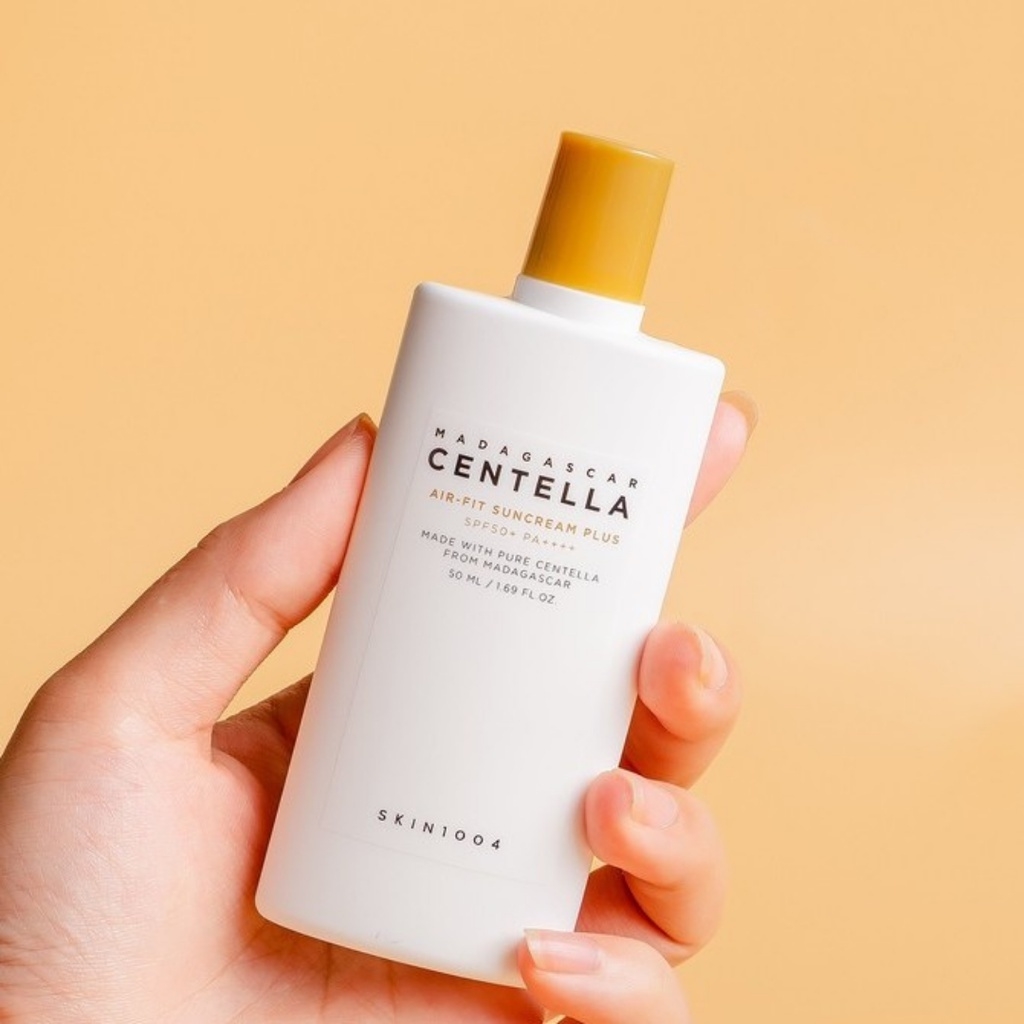 Kem Chống Nắng Dạng Sữa Madagascar Centella Air-Fit Suncream SPF50+ PA++++ 50ml