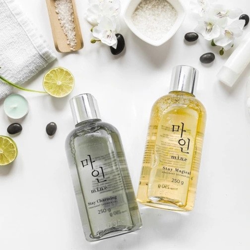 Gel tắm Mine Stay Charming Fragrant Shower Gel 250g
