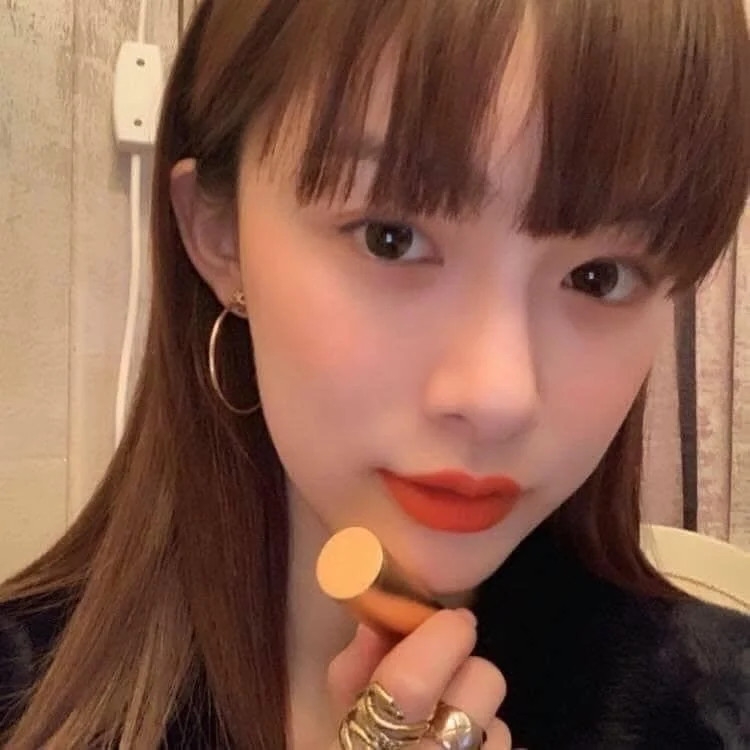 Son thỏi Gucci-ý