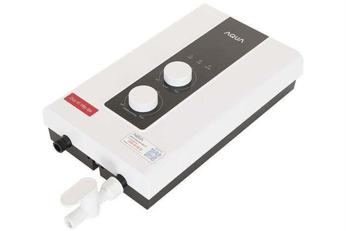 Máy tắm nước nóng trực tiếp Aqua 4500W AEI45M-EP1W(VN) CÓ BƠM
