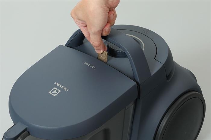 Máy hút bụi Electrolux 1800W EFC52512 Mới 2025