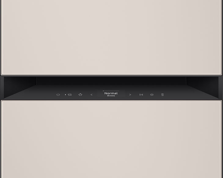 Tủ chăm sóc quần áo Samsung 3 móc DF18CB8600ERSV