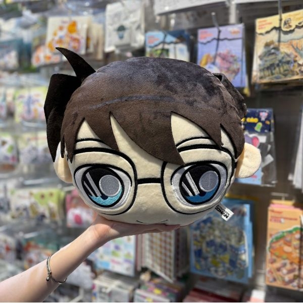 Gối mặt Conan