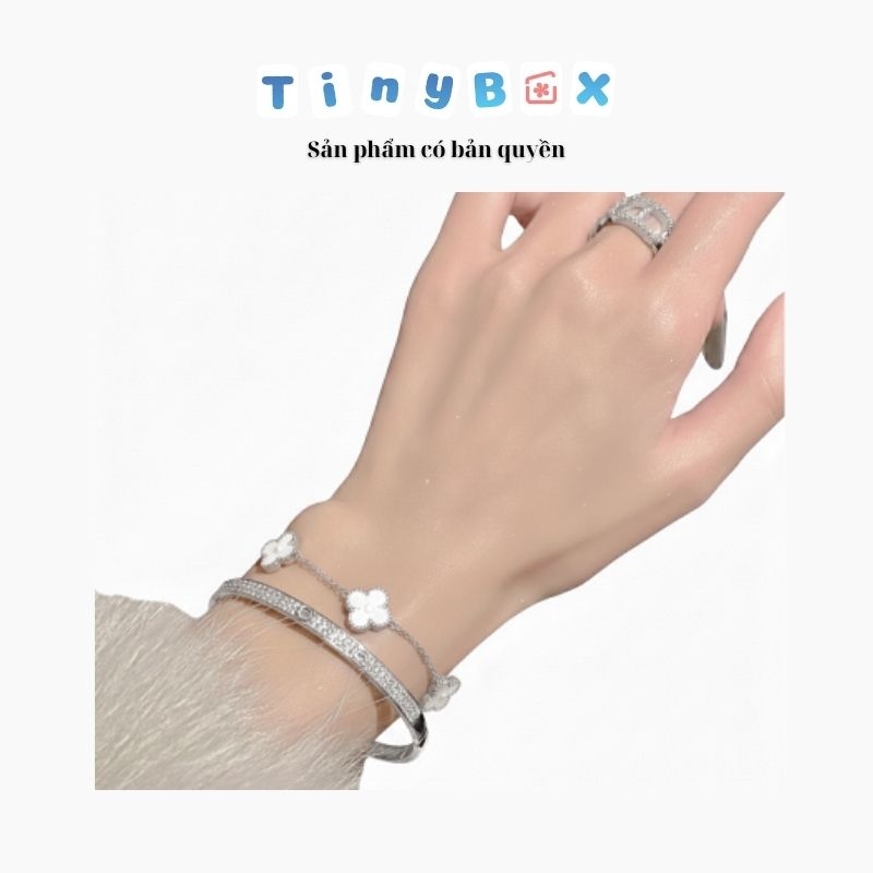 Vòng tay vàng ok 365 trắng, sáng da