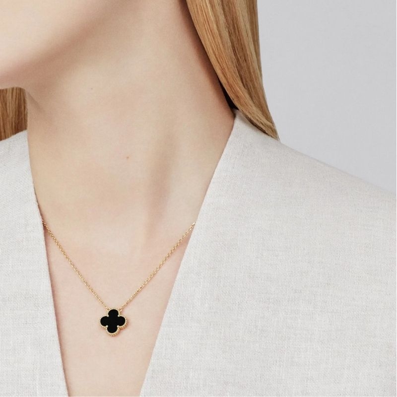 Dây chuyển Van Cleef nhiều màu