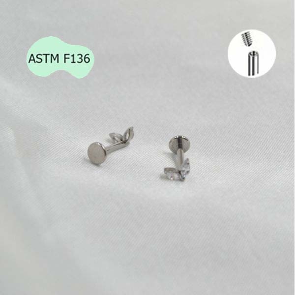 Khuyên tai hình đuôi cá Titanium - Màu bạc - 1.2*8mm
