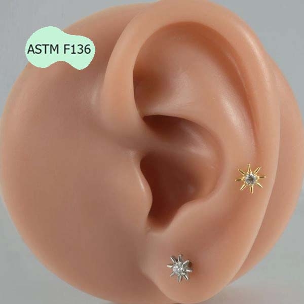 Khuyên tai hình mặt trời đính đá - 1.2*8mm - Titanium
