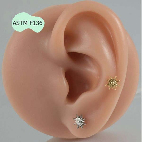 Khuyên tai hình mặt trời cá tính - 1.2*8mm - Titanium
