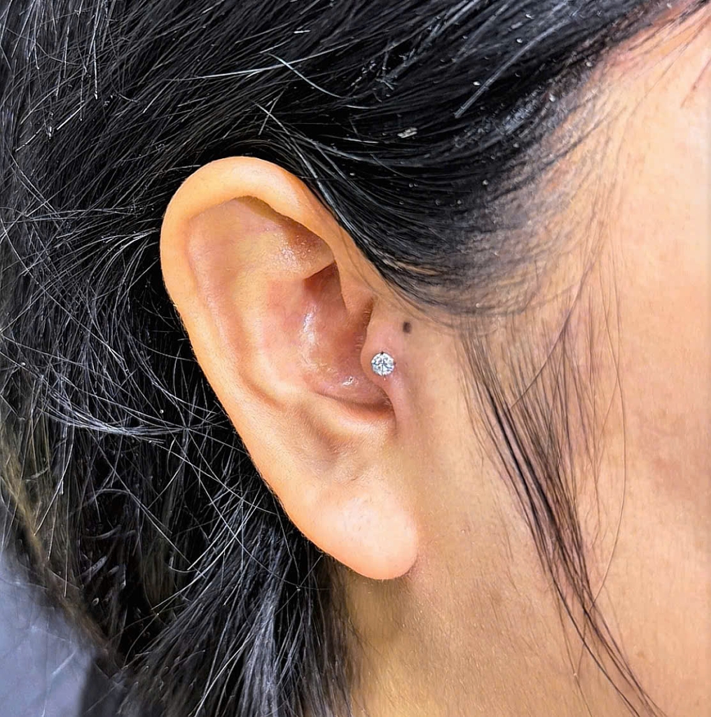 Khuyên thẳng cơ bản ren trong 16 size - Titan