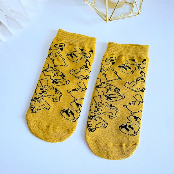 Tất (vớ) hoạt hình PIKACH có 5 mẫu - Hot trend