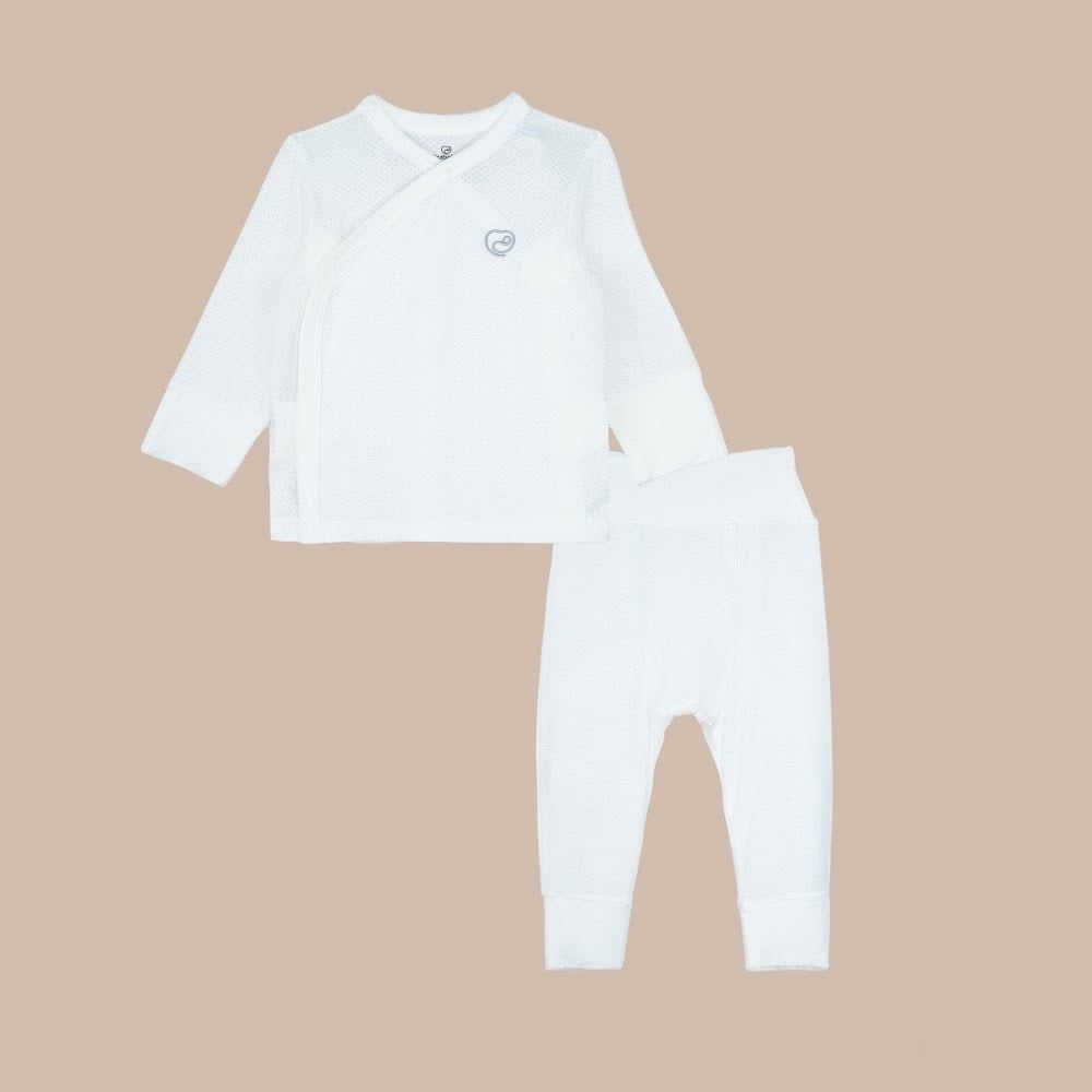 Bộ dài tay cài chéo Bubaby BMD110802