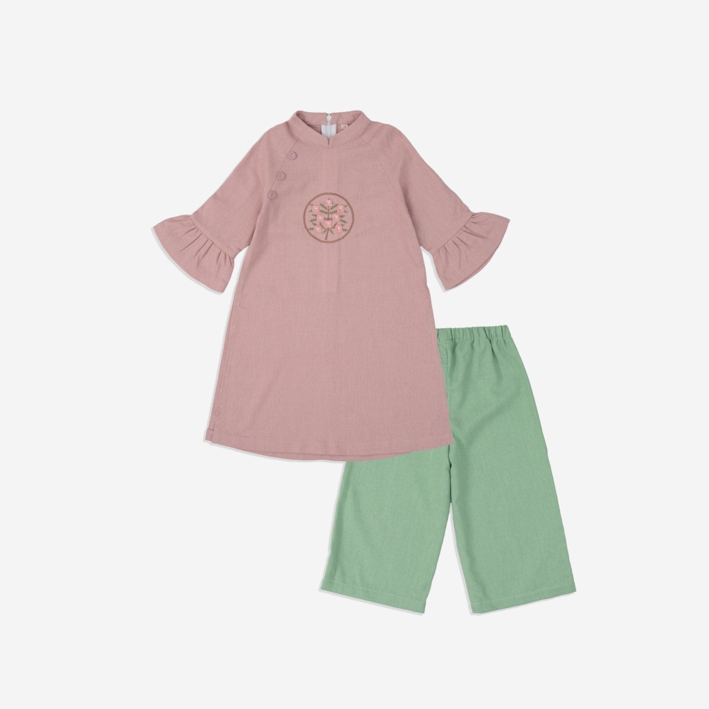 Áo dài linen bé gái tay bèo BLN3131TB
