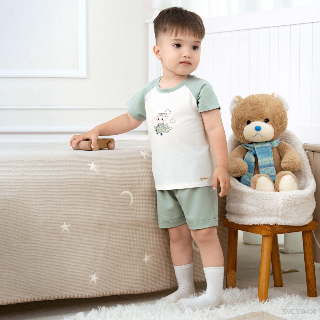 Bộ cộc tay cổ tròn Raglan Bubaby SVC130400