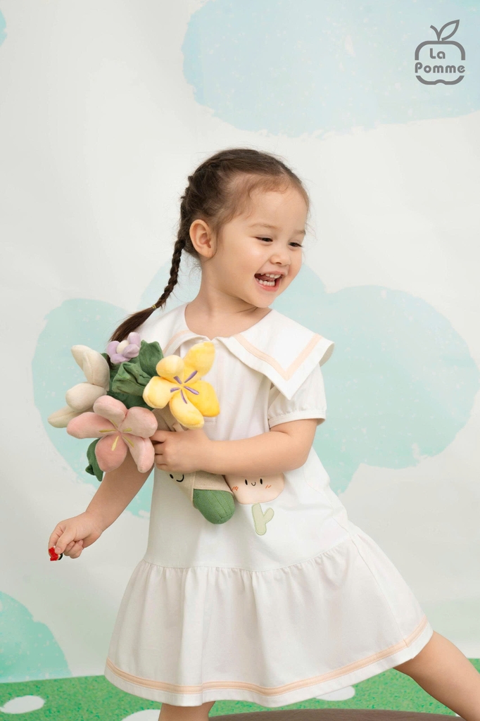 Đầm cộc tay La Pomme dạo chơi cùng nắng mai