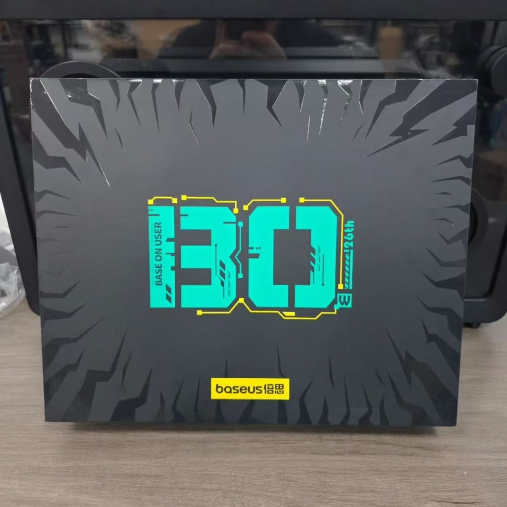 (Giới Hạn) Bộ Quà Tặng Baseus Limited Edition 4 Trong 1 – Pin Dự Phòng 10000mAh, Sạc GaN 30W, Tai Nghe TWS WM02, Ổ Điện 30W