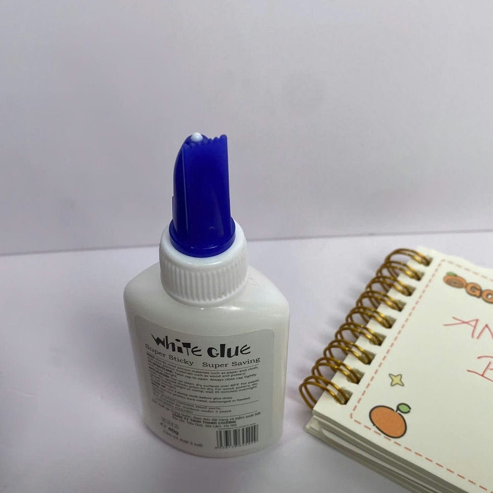 Keo sữa 40gram Eras E542 – Dính chắc, dễ sử dụng!