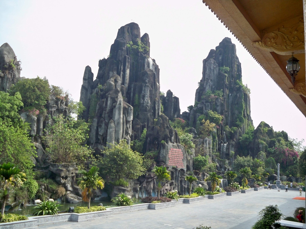 TOUR DU LỊCH HÀ NỘI – ĐÀ NẴNG - HỘI AN 3 NGÀY 2 ĐÊM - Tour Tết 2026 Easy Go Travel