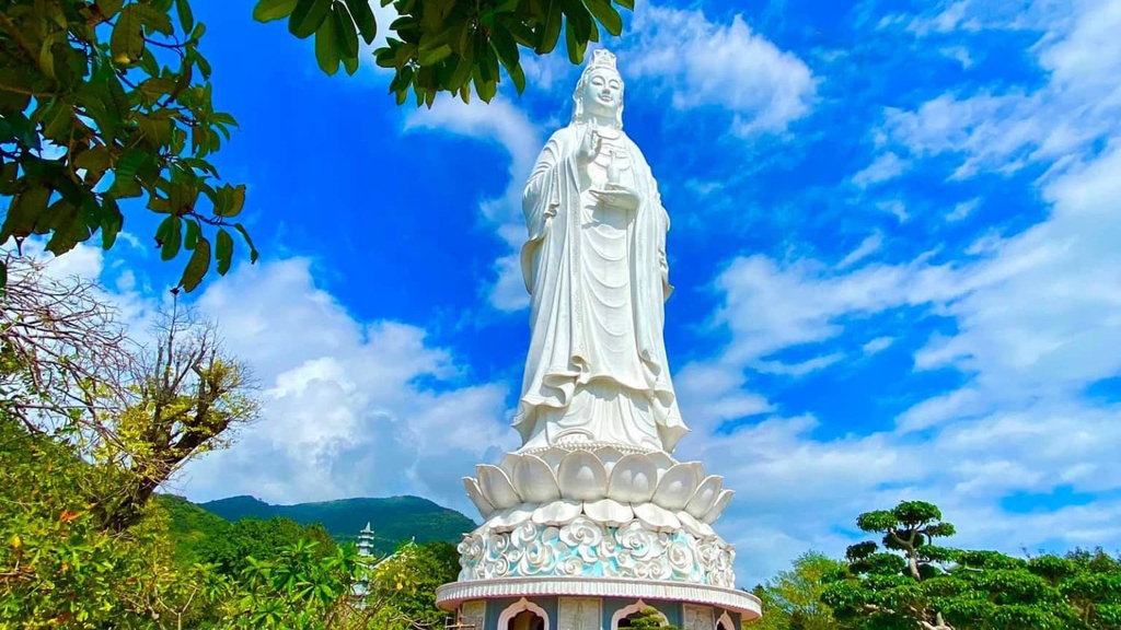TOUR DU LỊCH HÀ NỘI – ĐÀ NẴNG - HỘI AN 3 NGÀY 2 ĐÊM - Tour Tết 2026 Easy Go Travel