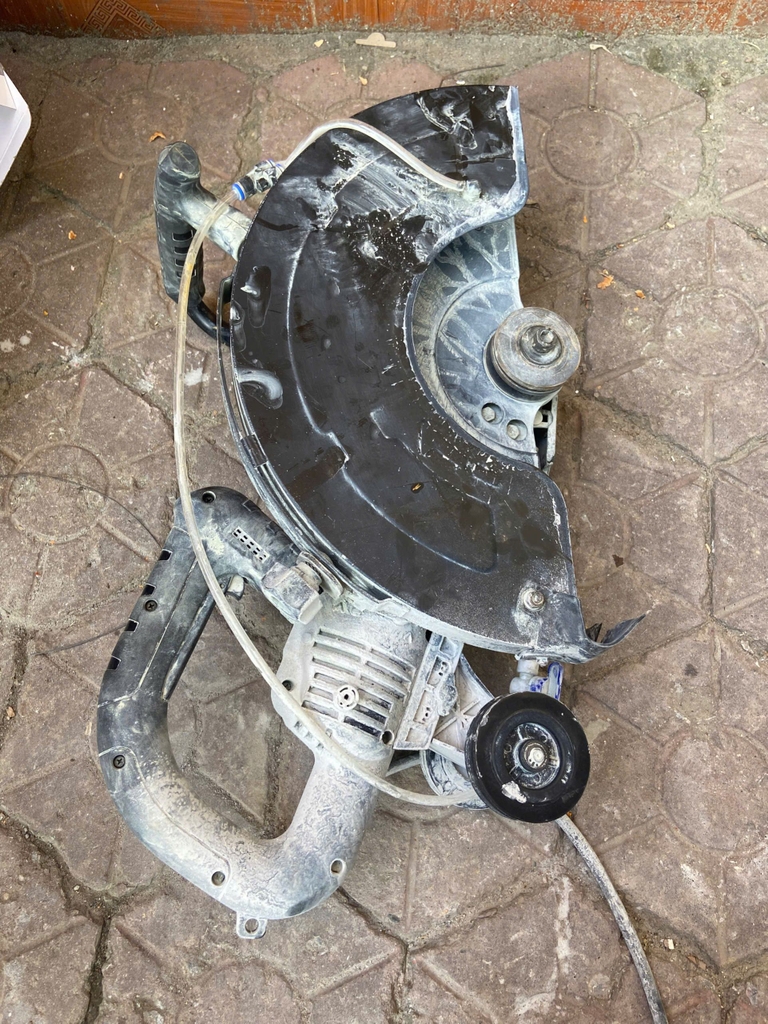 Máy cắt tường 420mm lucian - XBT420 ( máy đã test )