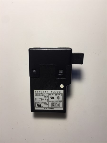Phụ kiện máy cắt nhôm makita ls1040 ny